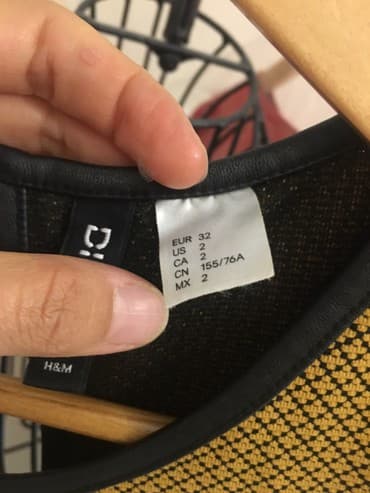 брендовое платье: Продаю стильное красивое платье baby doll горчичного цвета, HM. Размер — 3