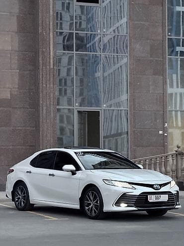 bsm: Toyota Camry: 2023 г., 2.5 л, Вариатор, Гибрид, Седан — 3