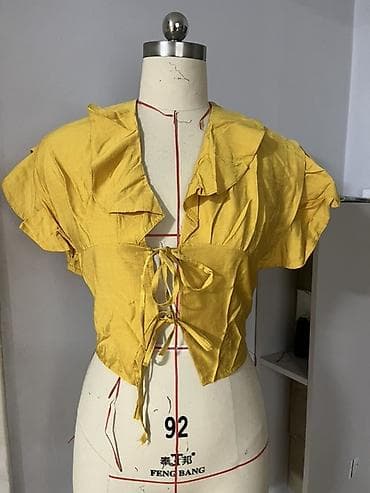 оранжевый: Костюм с юбкой, Модель юбки: Плиссе, Мини, Топ, Made in KG, S, M — 2