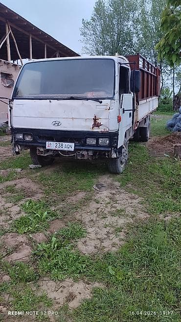 Унаа: Жүк ташуучу унаа, Hyundai, Стандарт, 4 т, Колдонулган — 1