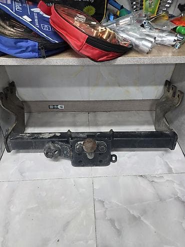 mini cuper: Фаркоп Для грузовых авто Ford, Б/у, Платная доставка — 4