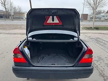 bew e34: Mercedes-Benz : 1995 г., 1.8 л, Механика, Бензин, Седан — 7