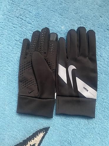 Перчатки Nike HyperWarm, черные - Модель: HyperWarm (логотип и