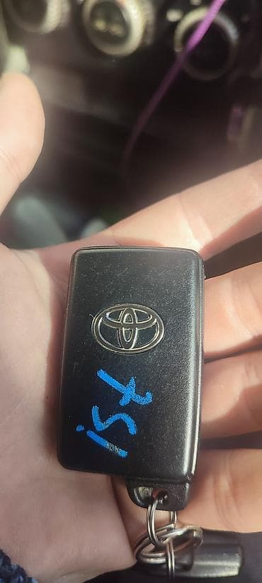 для ист: Ключ Toyota Б/у, Оригинал, Япония — 1