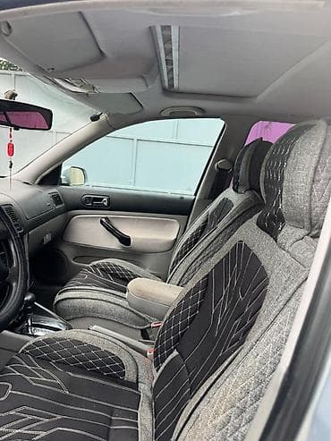 q7 audi: Volkswagen Golf: 1998 г., 1.6 л, Автомат, Бензин — 3