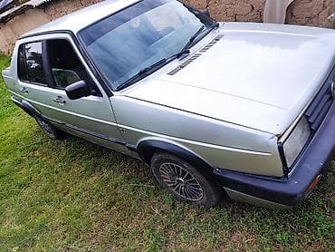 Унаа сатуу: Volkswagen Jetta: 1989 г., 1.8 л, Кол менен иштөөчү, Бензин, Седан — 3