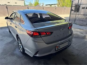 Hyundai Sonata: 2019 г., 2 л, Автомат, Газ, Седан — 3