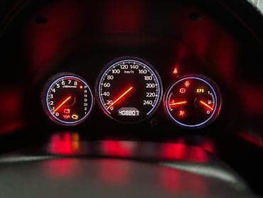 Продажа авто: Honda Civic: 2004 г., Автомат, Бензин, Седан — 7