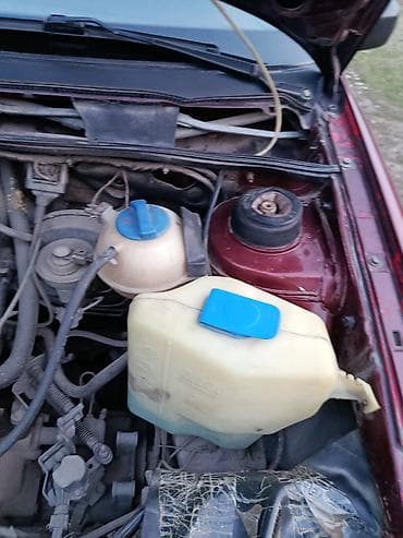 Volkswagen: Volkswagen Passat: 1991 г., 1.8 л, Механика, Бензин, Седан — 9