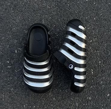 Лёгкие сабо-клоги с полосатым рельефным дизайном. - Материал