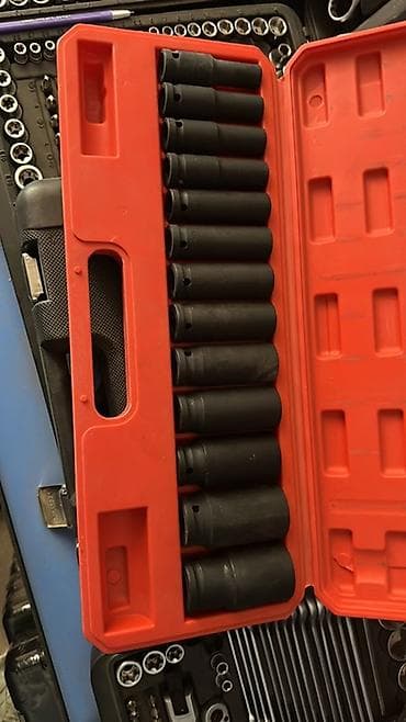 Набор ударных глубоких торцевых головок в пластиковом кейсе. - Тип