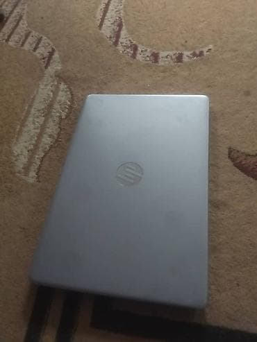 ОБМЕНЯЮ НА ЛЮБОЙ СКУТЕР ГЛАВНОЕ ЧТОБЫ НА ХОДУ. HP ноутбук 15.6" -