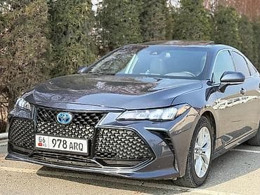 дишевли машина: Toyota Avalon: 2019 г., 2.5 л, Типтроник, Гибрид, Седан — 1