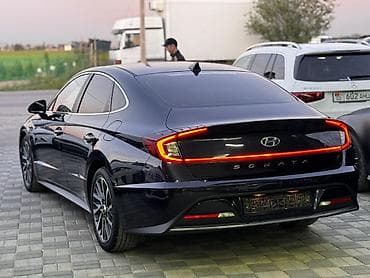 Hyundai Sonata: 2019 г., 2 л, Автомат, Бензин, Седан — 3