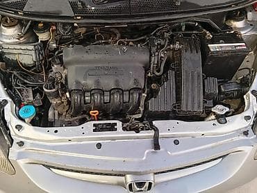 кастер: Honda Fit: 2002 г., 1.3 л, Вариатор, Бензин, Хэтчбэк — 6