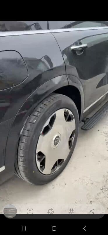 Zeekr 9X: | 2024 г. Внедорожник