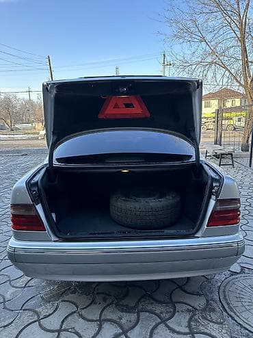 сетка мерседес: Mercedes-Benz E-Class: 2001 г., 3.2 л, Автомат, Бензин, Седан — 6