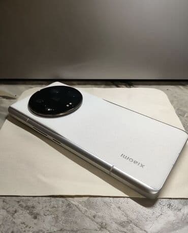 Ravon: Xiaomi, 13 Ultra, Б/у, цвет - Белый, 2 SIM — 1
