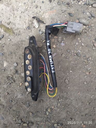 домкрат для машины: Задняя левая Toyota, Б/у, Оригинал — 2