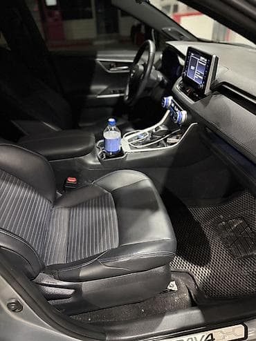 lexus lexus: Toyota RAV4: 2020 г., 2.5 л, Автомат, Гибрид, Кроссовер — 7