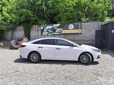 hyundai avante 2008: Hyundai Sonata: 2019 г., 2 л, Автомат, Газ, Седан — 10