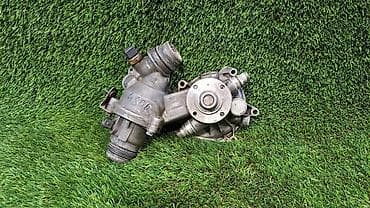 e65: Помпа BMW 2005 г., Б/у, Оригинал, Германия — 1