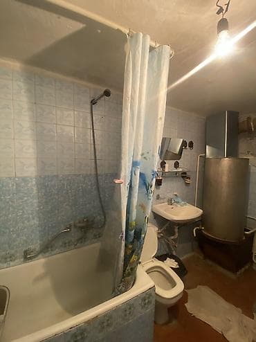 браво вип городок: Продается дом 🏡 под бизнес в городе Чолпон-Ата, (Бактуу Долоноту) — 3