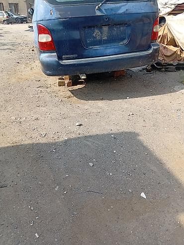 Унаа сатуу: Kia Carnival: 2000 г. — 5
