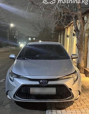 Toyota Corolla: 2019 г., 1.8 л, Автомат, Гибрид, Седан