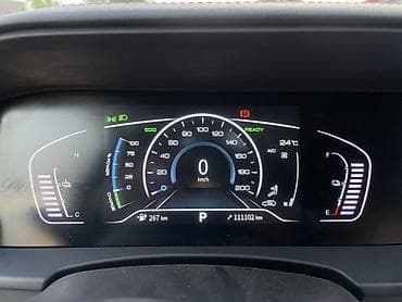 e70: Dongfeng : 2022 г., Электромобиль, Седан — 8