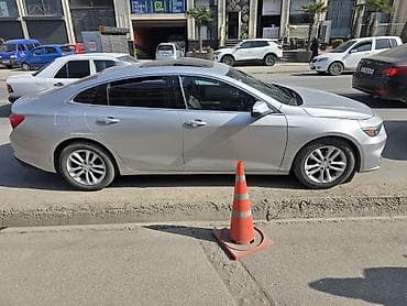 авто элек: Chevrolet Malibu: 2018 г., Бензин, Седан — 2