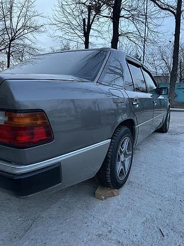s class w220: Mercedes-Benz 220: 1993 г., 2.2 л, Автомат, Бензин, Седан — 4