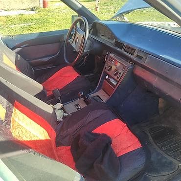 volvo xc: Mercedes-Benz W124: 1989 г., Механика, Дизель, Универсал — 9
