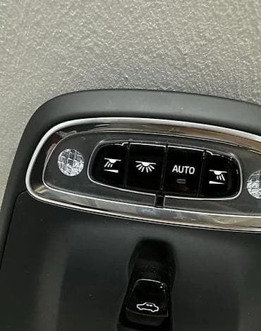 second hand: Салонное освещение Volvo 2019 г., Б/у, Оригинал — 3