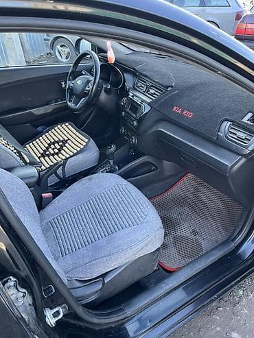 audi a4: Kia Rio: 2014 г., 1.6 л, Автомат, Бензин, Седан — 6