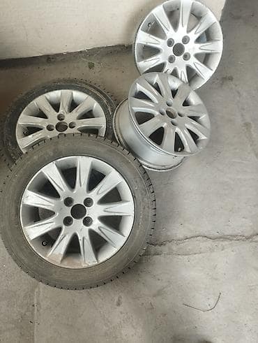 sprinter 516 2011: Колеса в сборе R 15, Зима, Комплект, Легковые, Литые, отверстий - 5 — 1