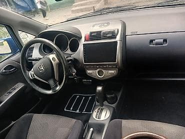 авто гибрид купить: Honda Jazz: 2008 г., 1.4 л, Автомат, Бензин, Хэтчбэк — 9