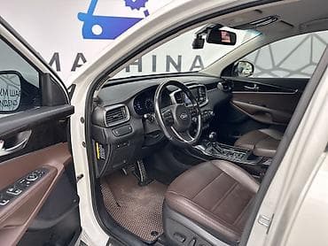 2 8: Kia Sorento: 2016 г., 2 л, Автомат, Дизель, Кроссовер — 6