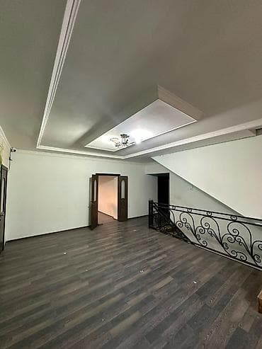 Недвижимость: 🏡 Продаётся 3-этажный дом в Рабочем городке 📐 Площадь дома — 600 м² 🌳 — 4