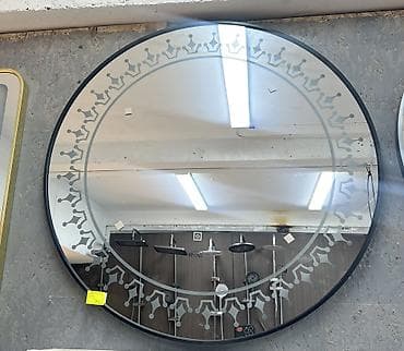 кольцевые лампы: Круглое LED‑зеркало 70 см с подсветкой - Диаметр: 70 см - Встроенная — 4
