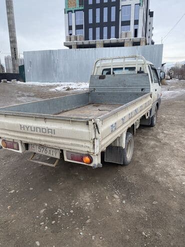 сокулуе: Жеңил жүк ташуучу унаа, Hyundai, Стандарт, 1ге чейин т, Колдонулган — 2