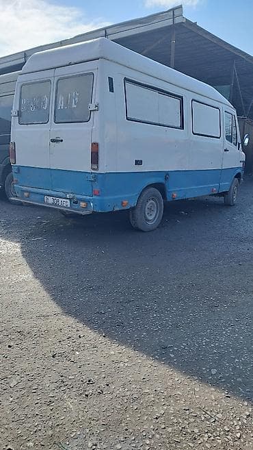 аварийный авто: Mercedes-Benz T1: 1989 г., 2.9 л, Дизель, Бус — 5