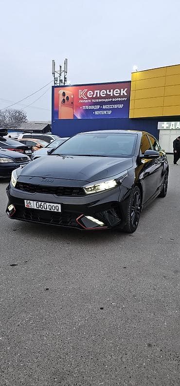 camry 80: Kia K3: 2022 г., 1.6 л, Бензин, Лифтбек — 7