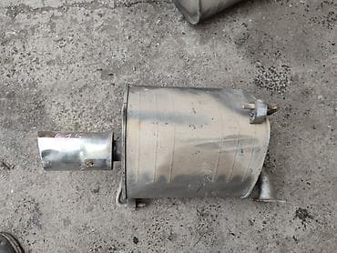 Глушитель Subaru 2007 г. at lalafo.kg Глушитель Subaru 2007 г.