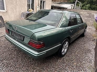 e star: Mercedes-Benz W124: 1992 г., 2 л, Механика, Газ, Седан — 2