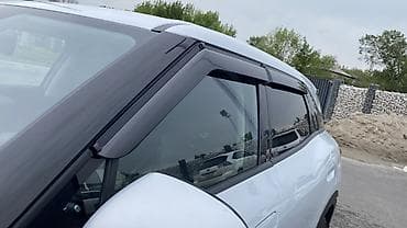 белую меховую накидку: BYD Yuan Up: 2025 г., 0.1 л, Автомат, Электромобиль, Кроссовер — 9