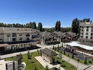 Квартира в ЦО Радуга!!! - Планировка: отдельная спальня с панорамным at lalafo.kg Квартира в ЦО Радуга!!! - Планировка: отдельная спальня с панорамным