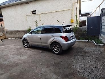 бампер на тойота: Toyota Ist: 2003 г., 1.5 л, Хэтчбэк — 4