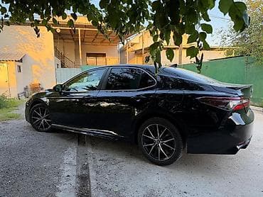 Унаа сатуу: Toyota Camry: 2021 г., 2.5 л, Автомат, Бензин, Седан — 3