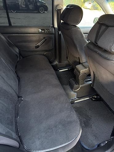 Volkswagen Golf: 1998 г., 1.6 л, Механика, Бензин, Хэтчбэк — 9